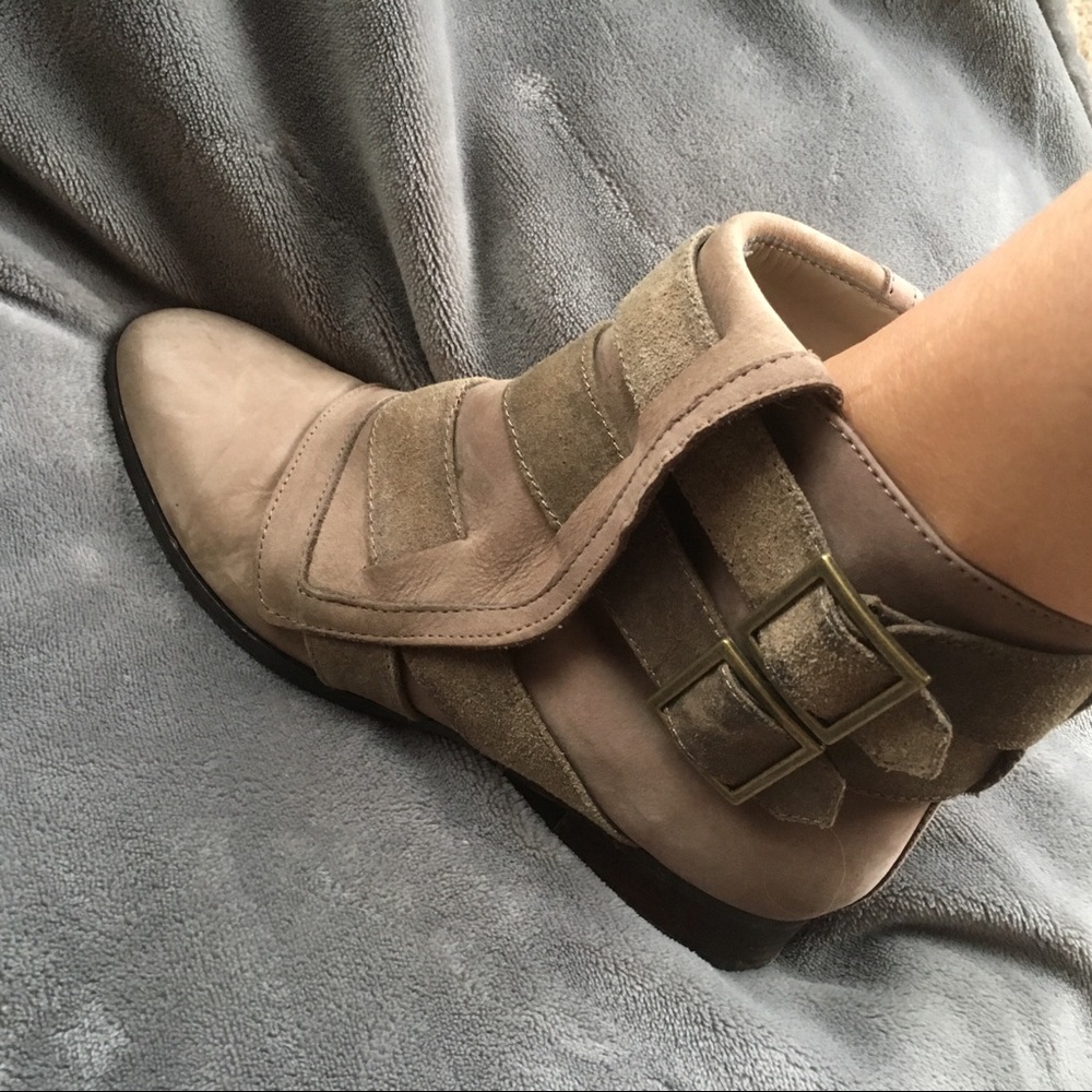 Zara Collection low ankle boots with straps - Picture 2 of 7